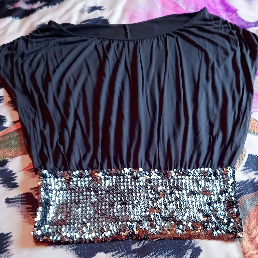 Off shoulder top - Picture 2 of 2